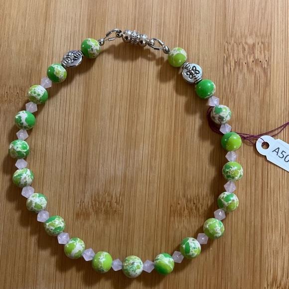 Hand Crafted Ankle Bracelet Gemstone Green Pink Silver Anklet Magnetic Clasp - Picture 1 of 5